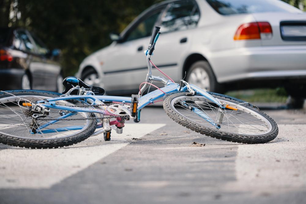 Skokie bike accident attorney helping victims with their claims, providing legal assistance to secure compensation for those injured in bike accidents.