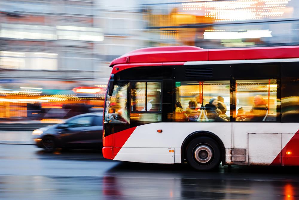 Chicago lawyer representing cyclists injured in bus and bicycle accidents.